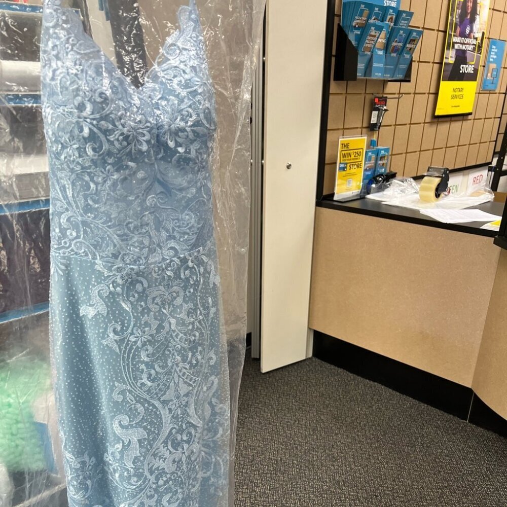 SALE NWT Dancing Queen 4357 Embroidered Prom Dress Blue Size XL - Picture 7 of 8